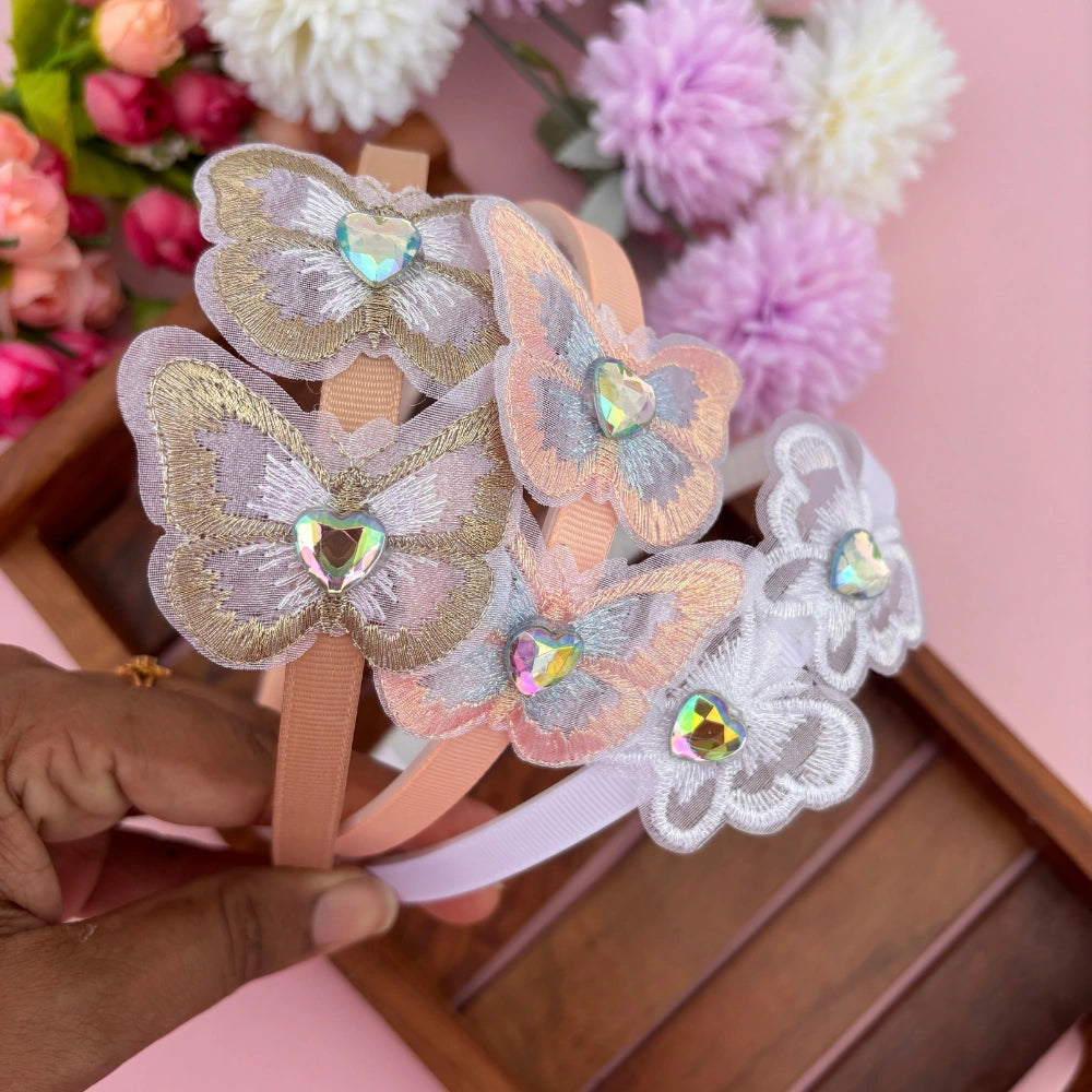 3 09584bf7 fe80 4a14 b133 35196cc8a129